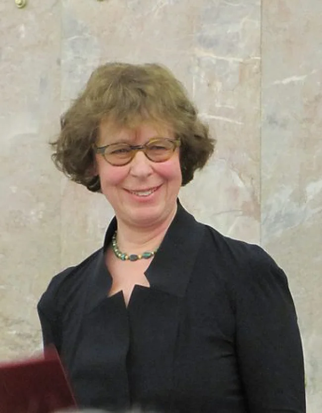 Barbara Klemm | © wikimedia commons