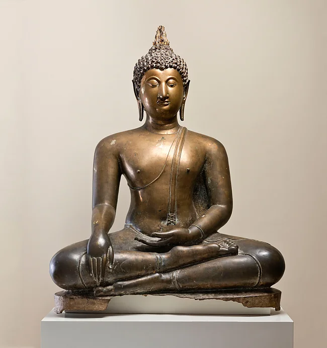 Großer sitzender Buddha Māravijaya  | © Museum Angewandte Kunst