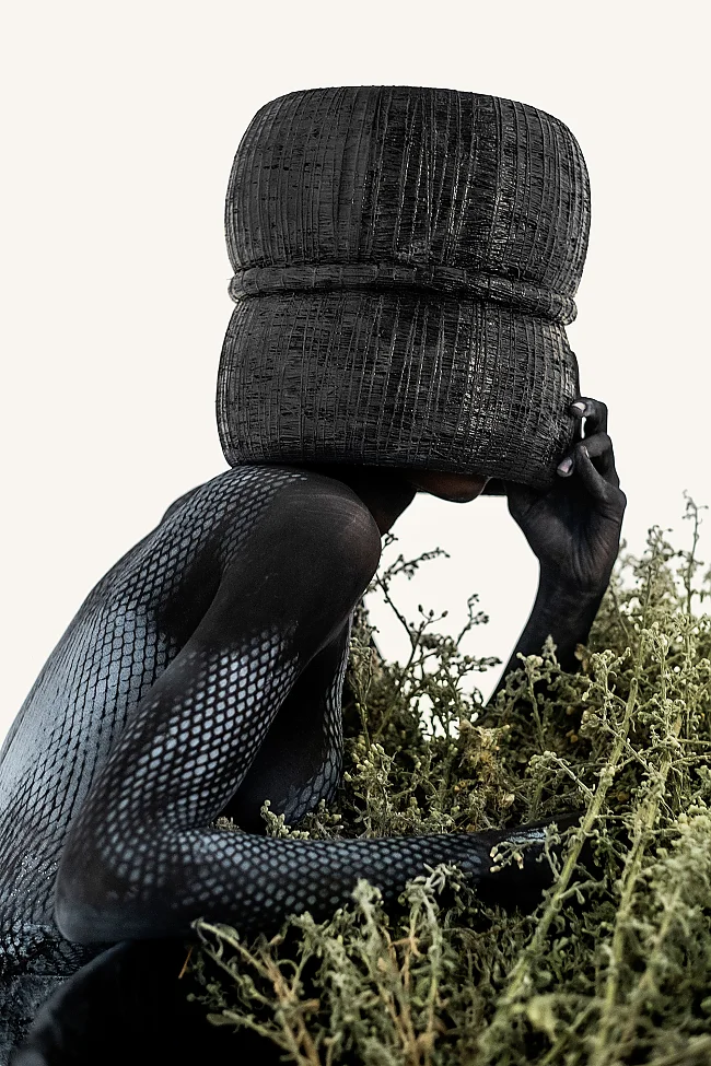Zana Masombuka: Isizungu I, 2020 | © Ndebele Superhero, Imraan Christian