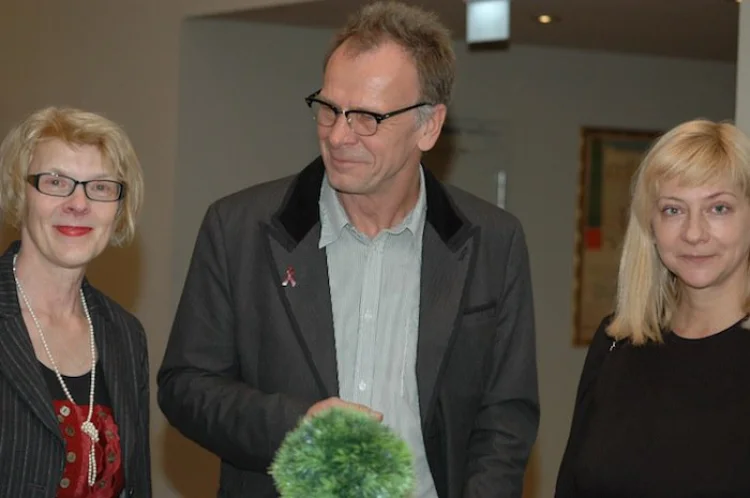 Irina Khalip mit Josef Haslinger und Regula Venske vom PEN Deutschland | © Foto: Foto: Andrea Pollmeier