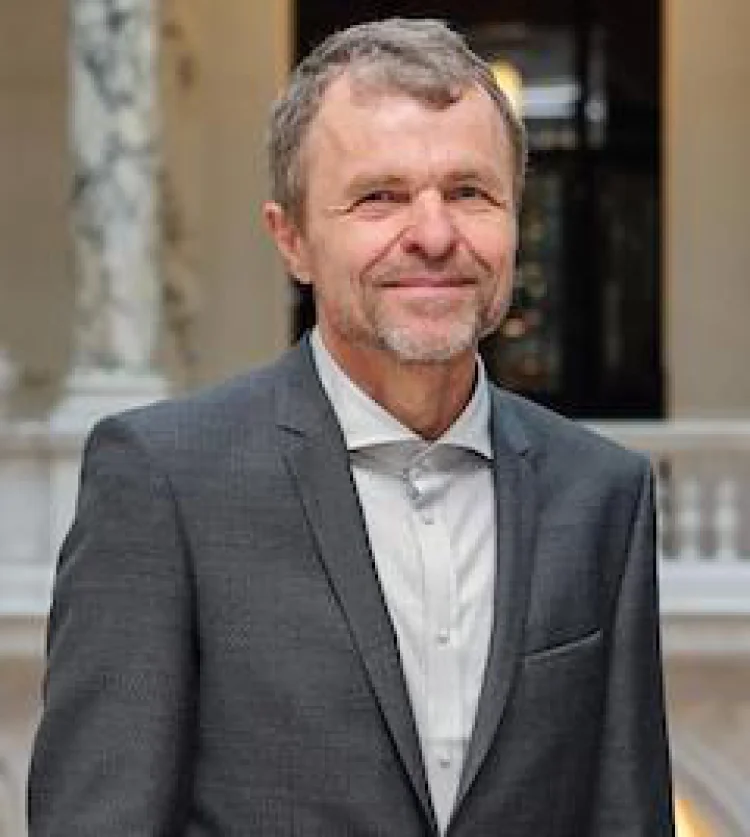 Dr. Christian Schicklgruber | © Foto: Weltmuseum Wien