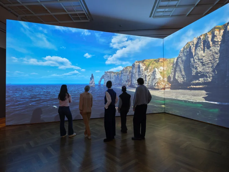 Ausstellungsansicht „Monets Küste. Die Entdeckung von Étretat“ | © Foto: Städel Museum – Norbert Miguletz